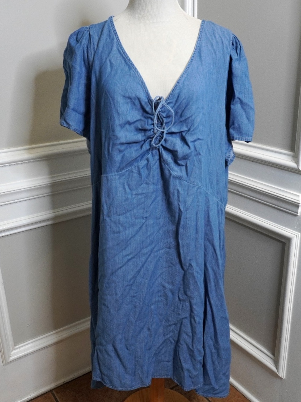 Plus Size Levi's® Delray Western Mini Dress - Picture 2 of 5